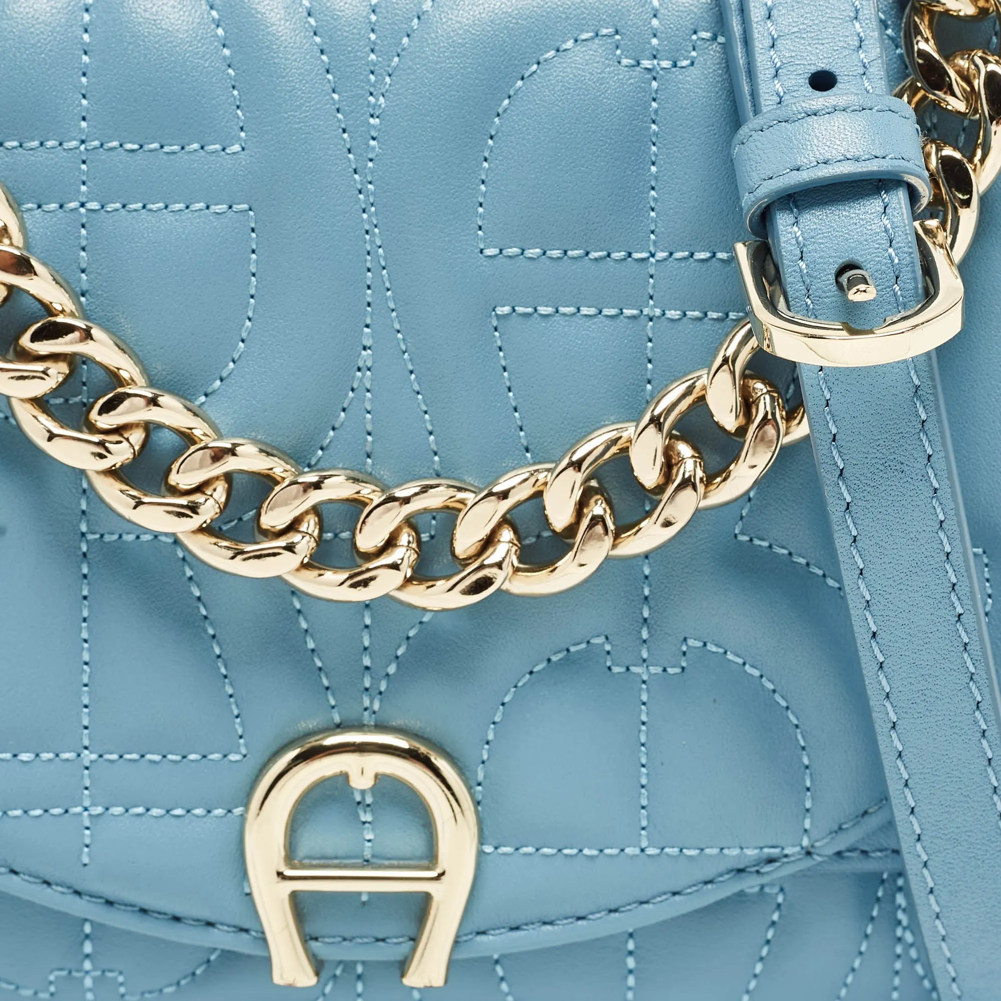 AIGNER Blue Quilted Leather Diadora Shoulder Bag