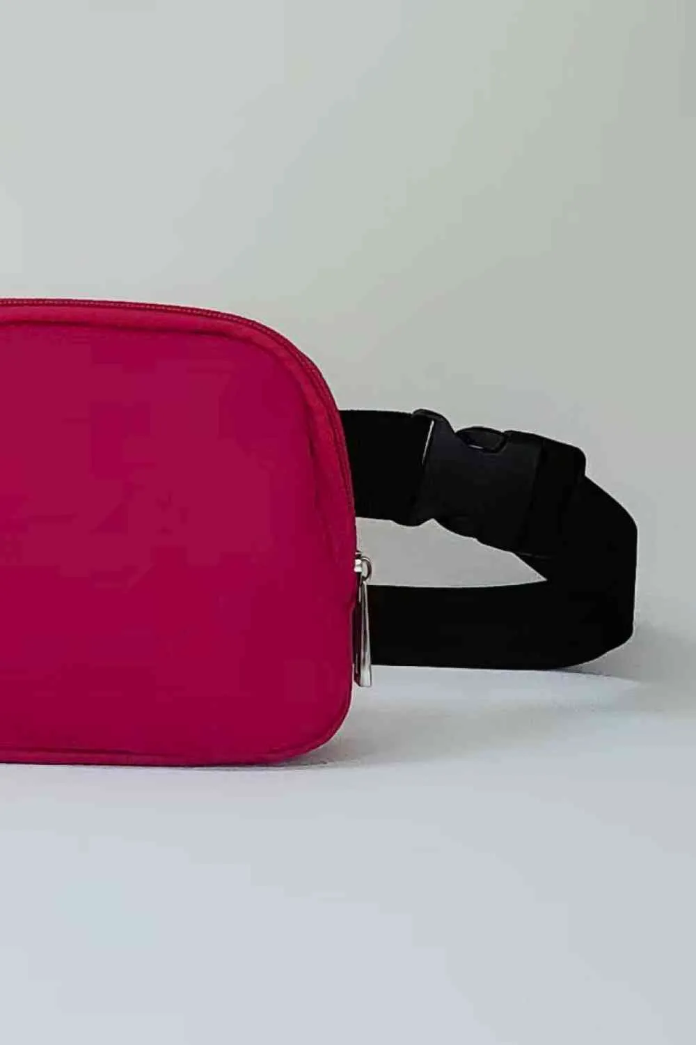 Buckle Zip Closure Fanny Pack