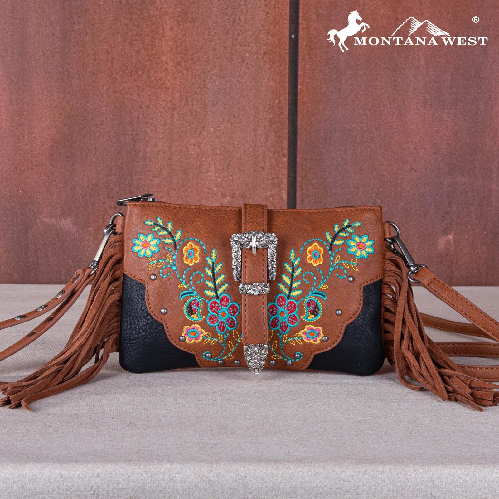 MW1252-181 Montana West Buckle Collection Clutch/Crossbody