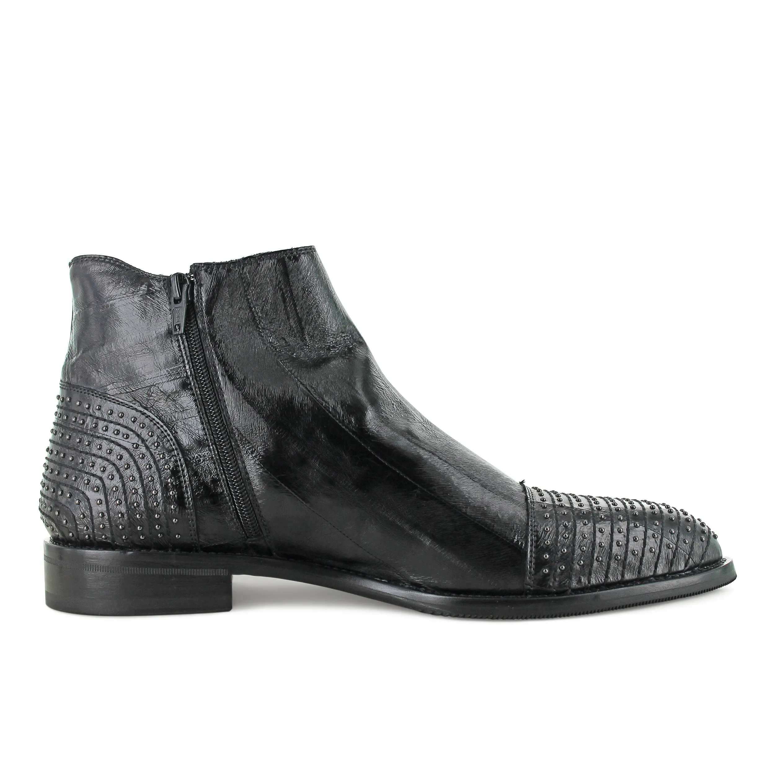 S5806 - Black Studded Eel