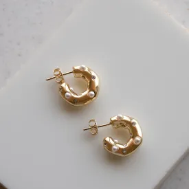 Studded Tiny Earrings